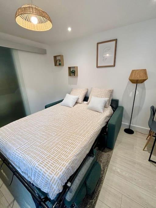 L'Escobar Troyen Apartman Troyes Kültér fotó